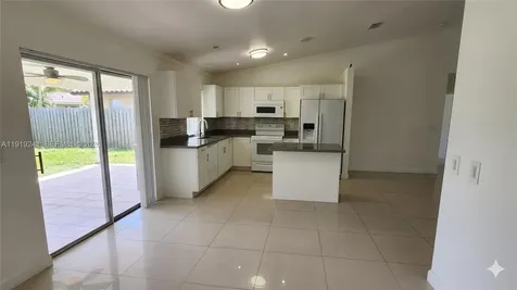 2713 NW 123rd Avenue Coral Springs FL 33065