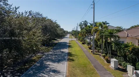 2713 NW 123rd Avenue Coral Springs FL 33065