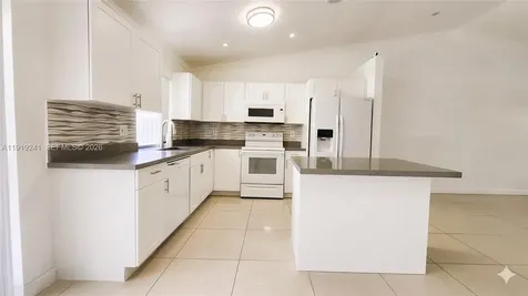 2713 NW 123rd Avenue Coral Springs FL 33065