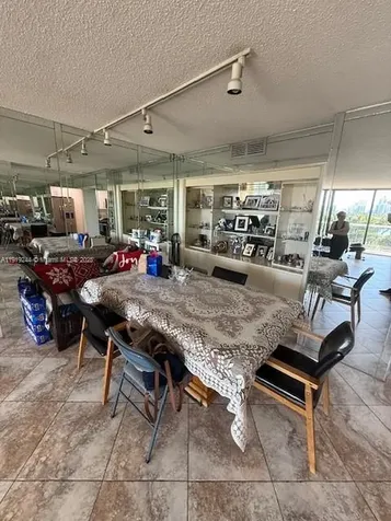 3701 N Country Club Drive Aventura FL 33180