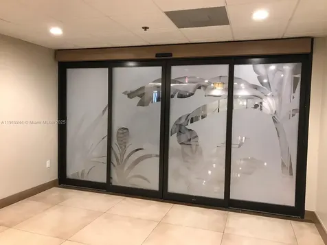 3701 N Country Club Drive Aventura FL 33180