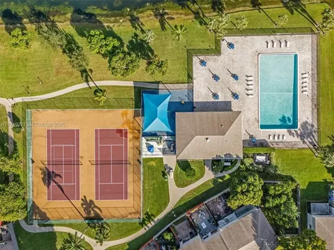 10512 NW 3rd Street Pembroke Pines FL 33026
