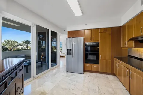 19333 Collins Avenue Sunny Isles Beach FL 33160