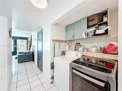 9825 NW 37th Street Sunrise FL 33351