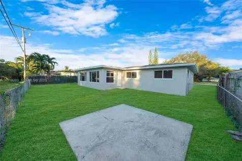 1111 SW 39th Avenue Fort Lauderdale FL 33312