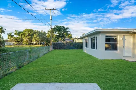 1111 SW 39th Avenue Fort Lauderdale FL 33312