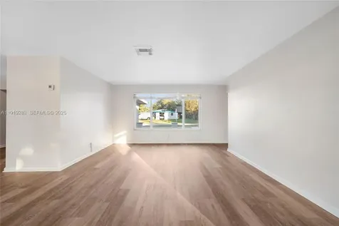 1111 SW 39th Avenue Fort Lauderdale FL 33312