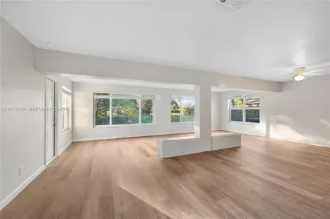 1111 SW 39th Avenue Fort Lauderdale FL 33312