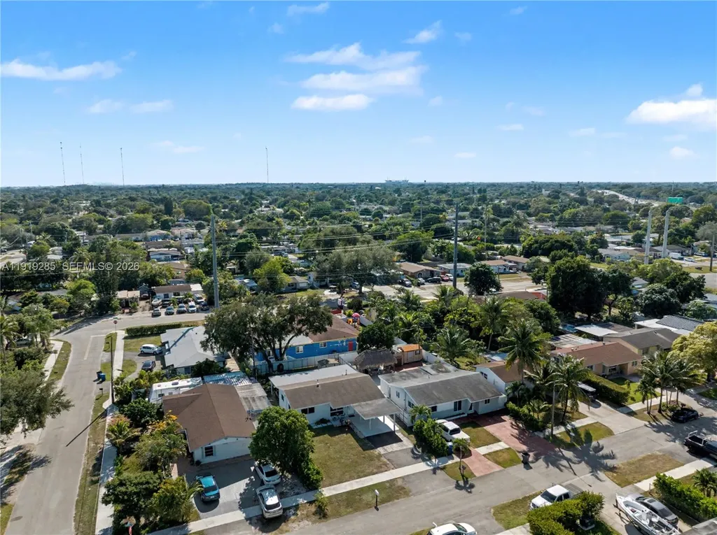 6310 Adams Street Hollywood FL 33023