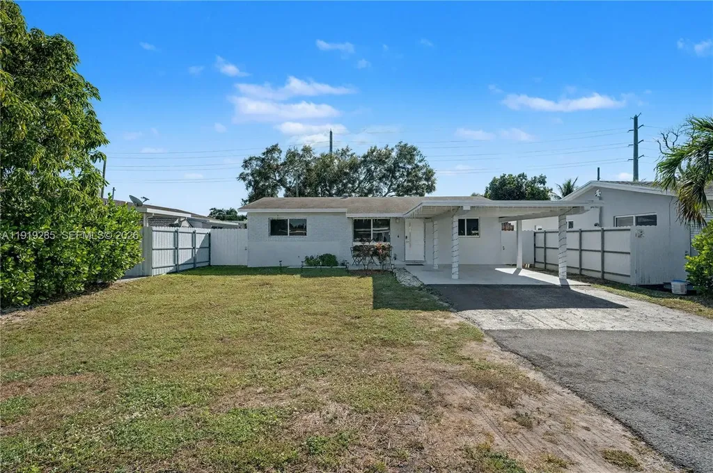 6310 Adams Street Hollywood FL 33023