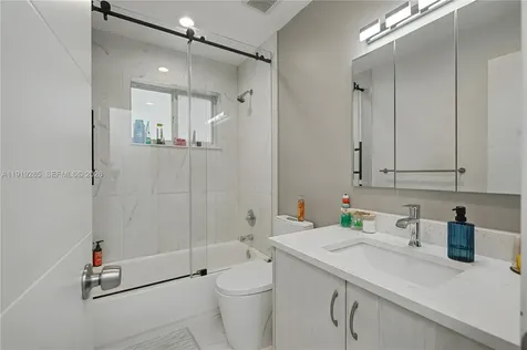 6310 Adams Street Hollywood FL 33023