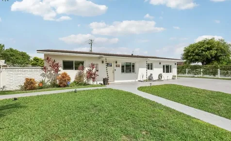 5530 SW 96th Avenue Miami FL 33165