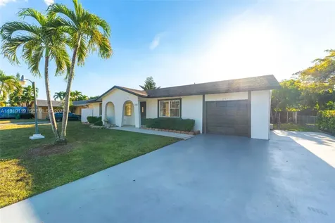 4944 SW 134th Court Miami FL 33175