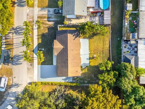 4944 SW 134th Court Miami FL 33175