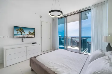 200 Biscayne Boulevard Way Miami FL 33131