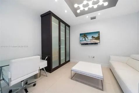 200 Biscayne Boulevard Way Miami FL 33131