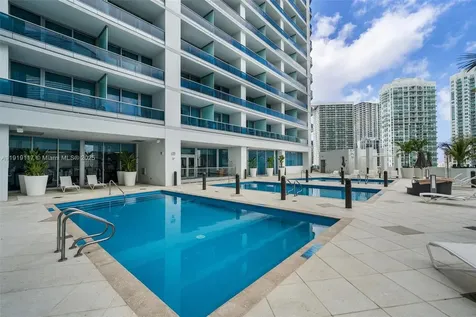 200 Biscayne Boulevard Way Miami FL 33131