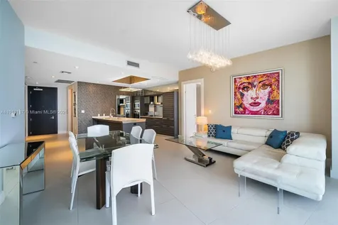200 Biscayne Boulevard Way Miami FL 33131
