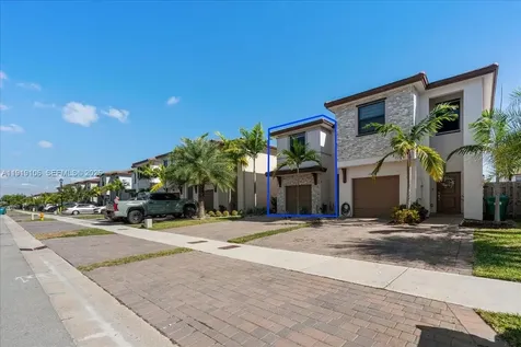 25521 SW 108th Court Homestead FL 33032