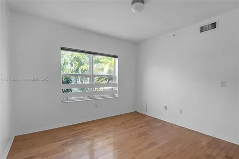 1542 Drexel Avenue Miami Beach FL 33139