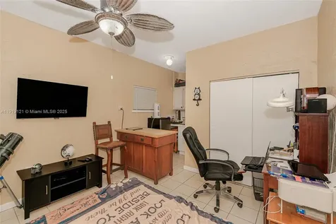 4118 E 10th Court Hialeah FL 33013