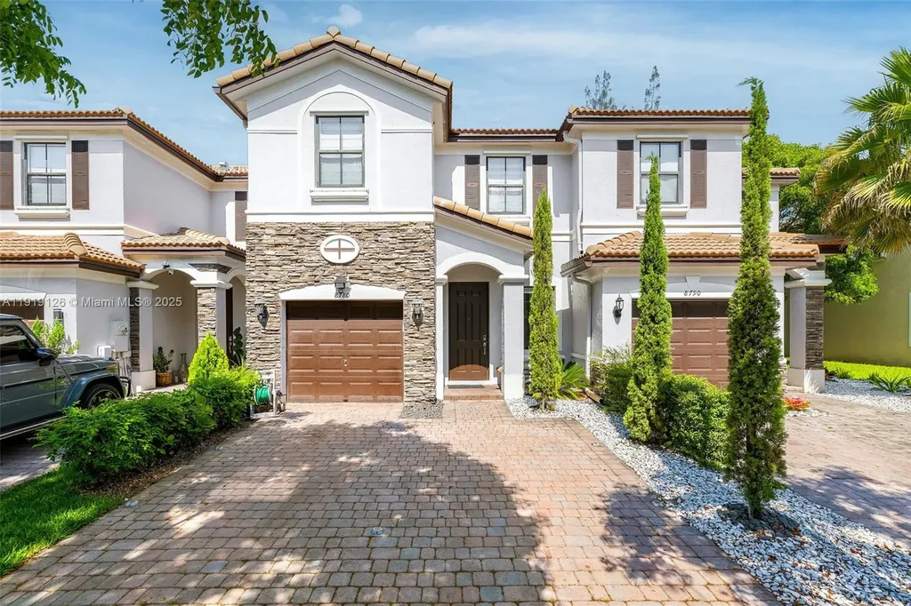 8780 NW 116th Path Doral FL 33178