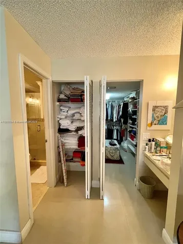 8592 W Sunrise Boulevard Plantation FL 33322