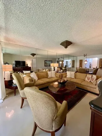 8592 W Sunrise Boulevard Plantation FL 33322