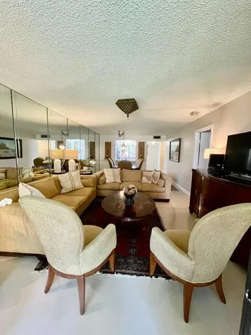 8592 W Sunrise Boulevard Plantation FL 33322