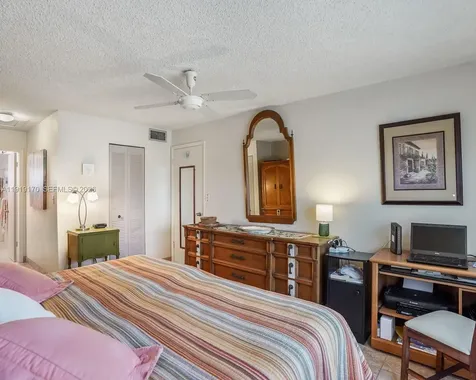 9401 Sunrise Lakes Boulevard Sunrise FL 33322