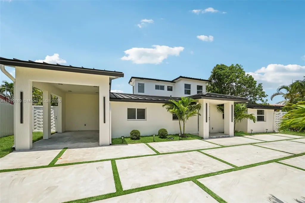 2001 SW 23rd Avenue Fort Lauderdale FL 33312