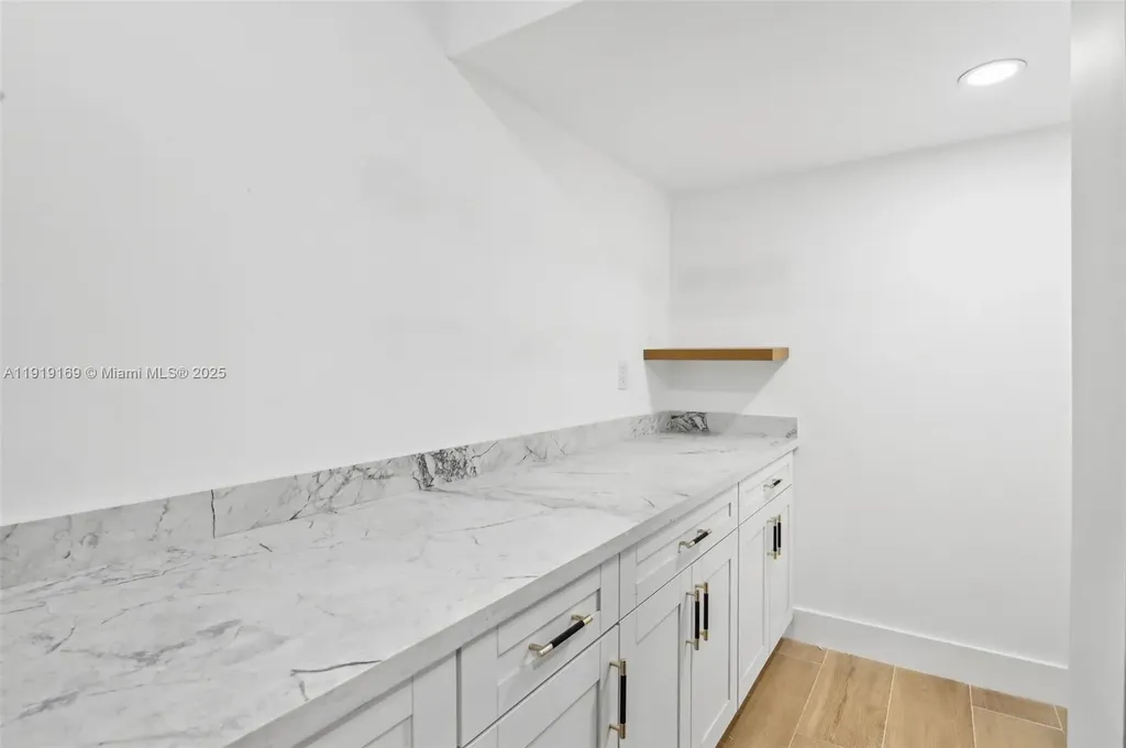 2001 SW 23rd Avenue Fort Lauderdale FL 33312