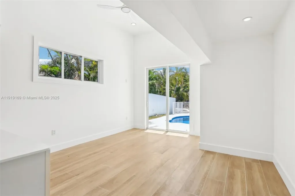 2001 SW 23rd Avenue Fort Lauderdale FL 33312