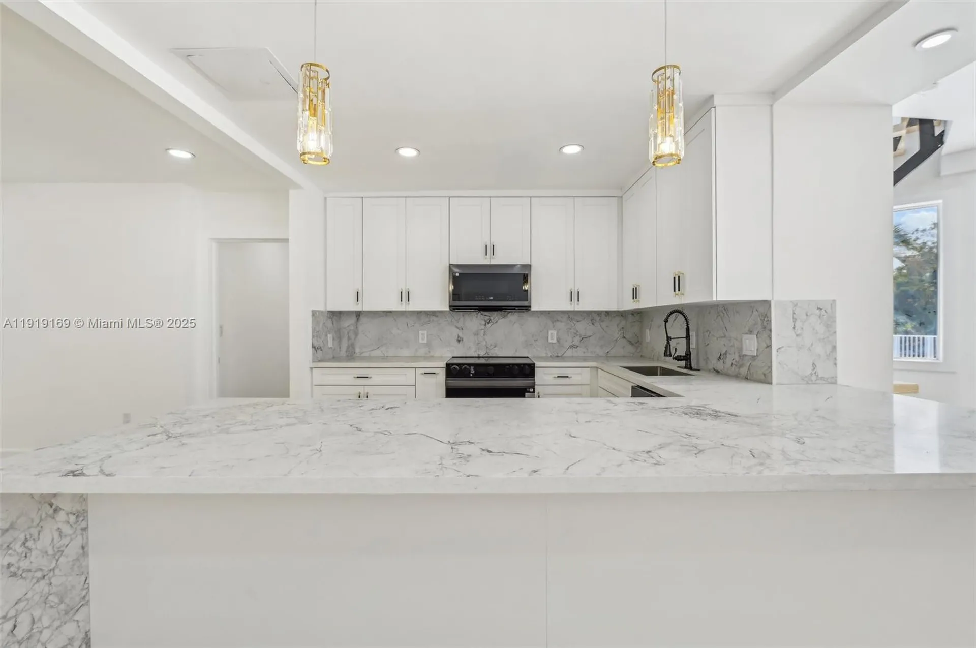 2001 SW 23rd Avenue Fort Lauderdale FL 33312