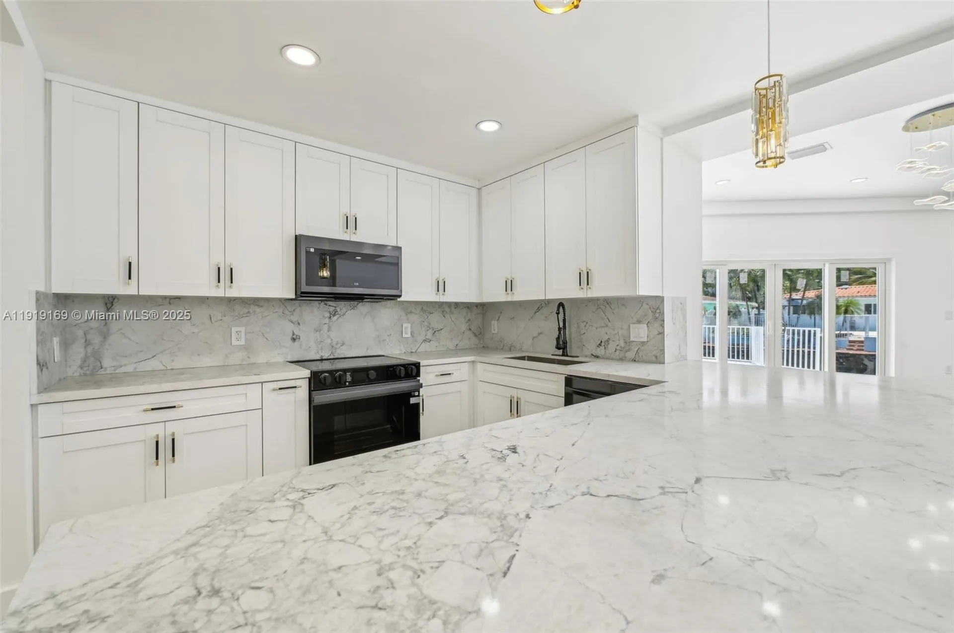 2001 SW 23rd Avenue Fort Lauderdale FL 33312