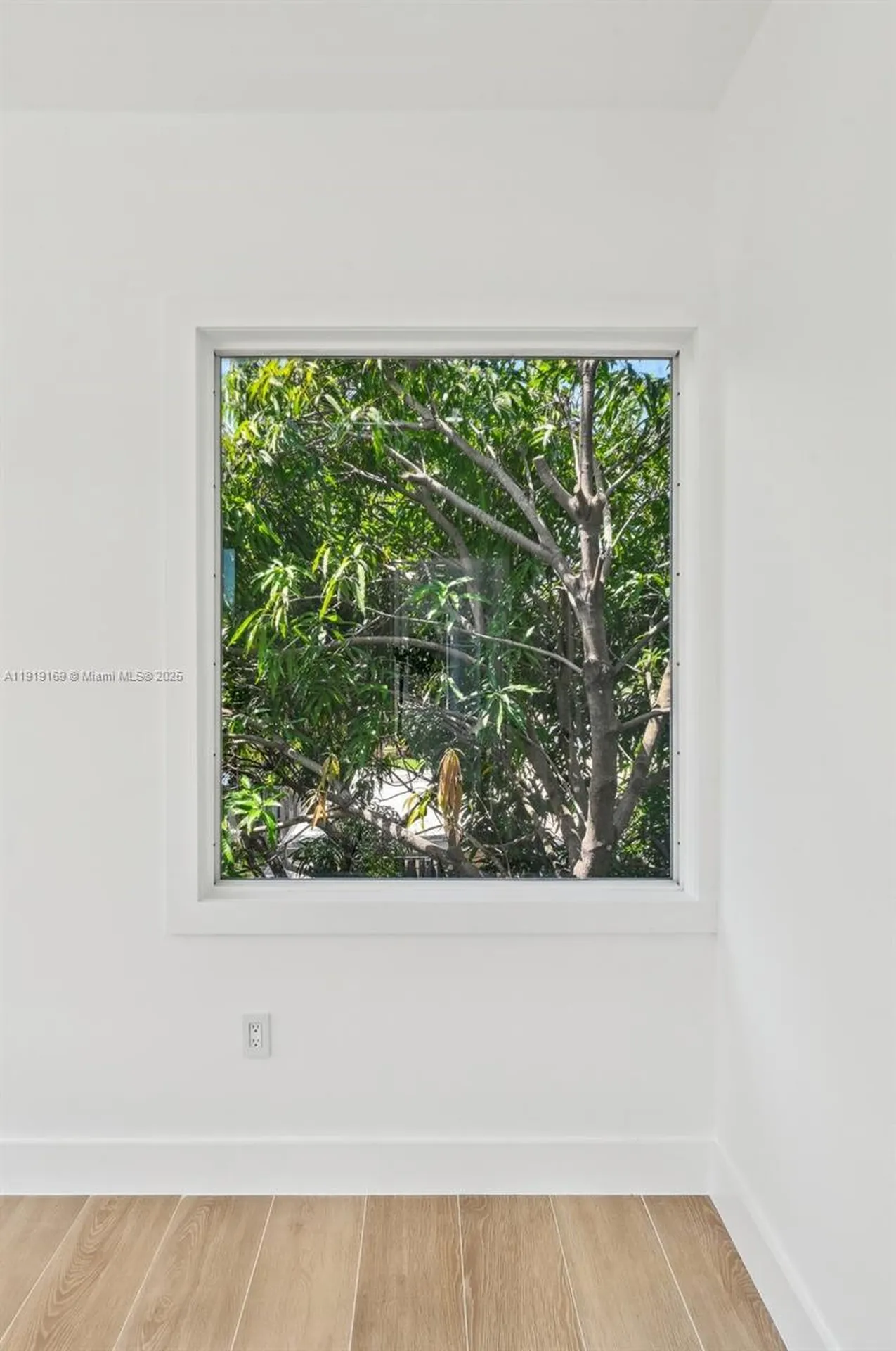 2001 SW 23rd Avenue Fort Lauderdale FL 33312