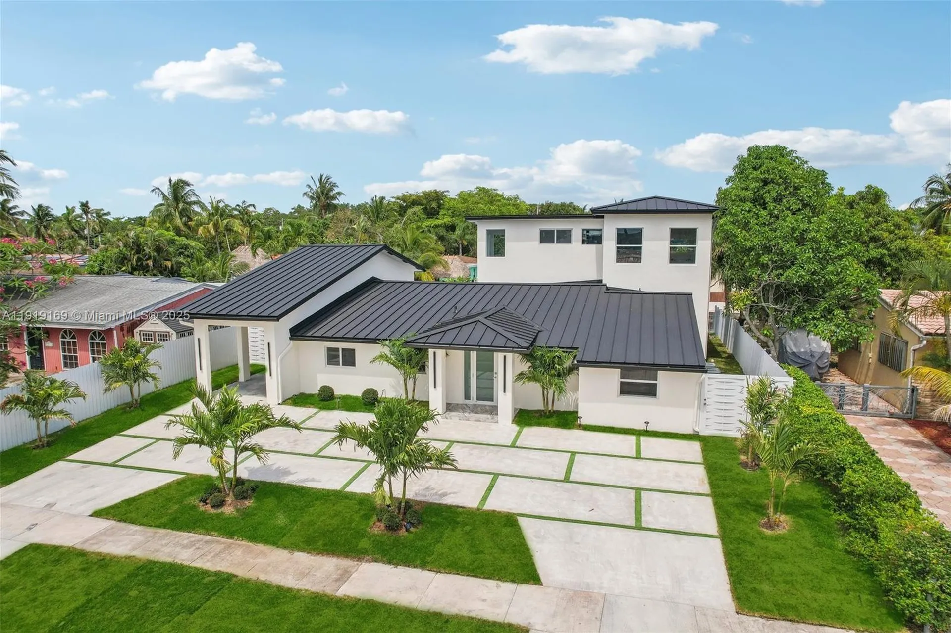 2001 SW 23rd Avenue Fort Lauderdale FL 33312