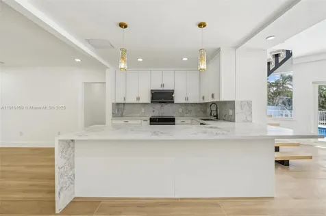 2001 SW 23rd Avenue Fort Lauderdale FL 33312