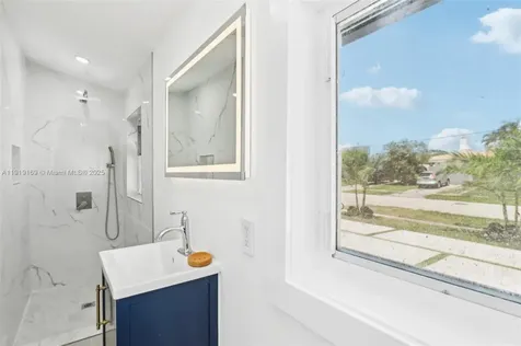 2001 SW 23rd Avenue Fort Lauderdale FL 33312