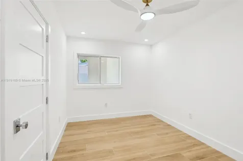 2001 SW 23rd Avenue Fort Lauderdale FL 33312