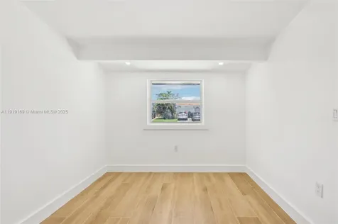 2001 SW 23rd Avenue Fort Lauderdale FL 33312