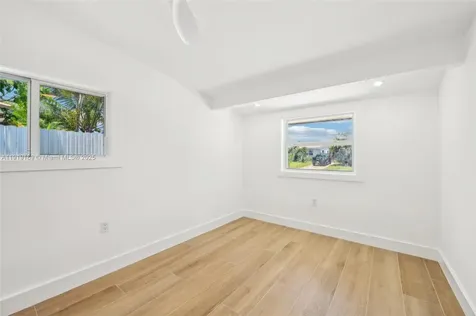 2001 SW 23rd Avenue Fort Lauderdale FL 33312