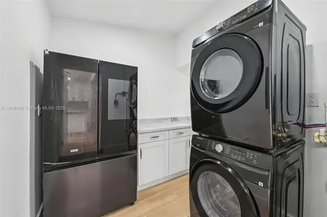 2001 SW 23rd Avenue Fort Lauderdale FL 33312