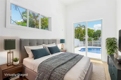 2001 SW 23rd Avenue Fort Lauderdale FL 33312