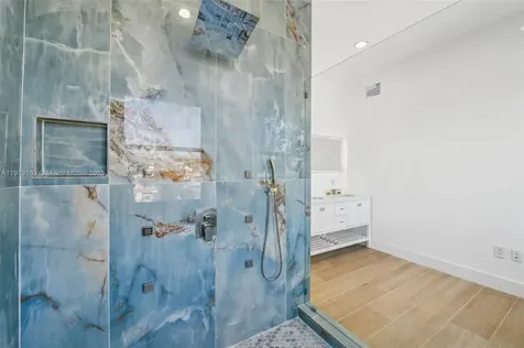 2001 SW 23rd Avenue Fort Lauderdale FL 33312