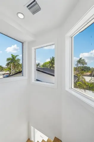 2001 SW 23rd Avenue Fort Lauderdale FL 33312