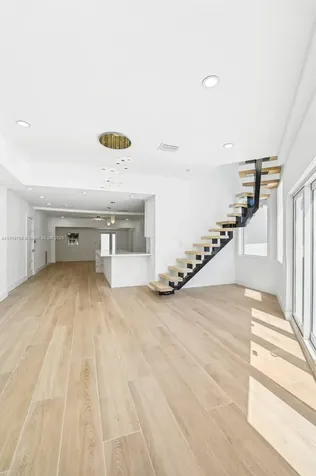 2001 SW 23rd Avenue Fort Lauderdale FL 33312