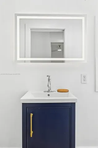 2001 SW 23rd Avenue Fort Lauderdale FL 33312