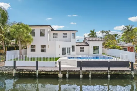 2001 SW 23rd Avenue Fort Lauderdale FL 33312