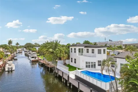 2001 SW 23rd Avenue Fort Lauderdale FL 33312